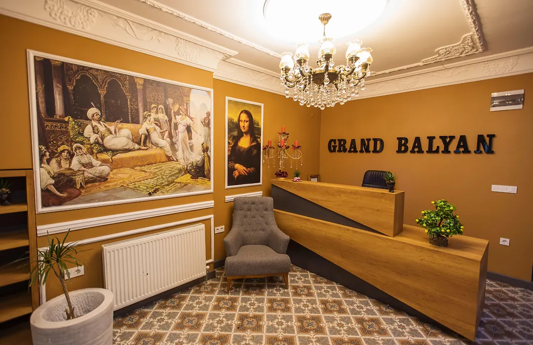 Grand Balyan Hotel & Restaurant-1