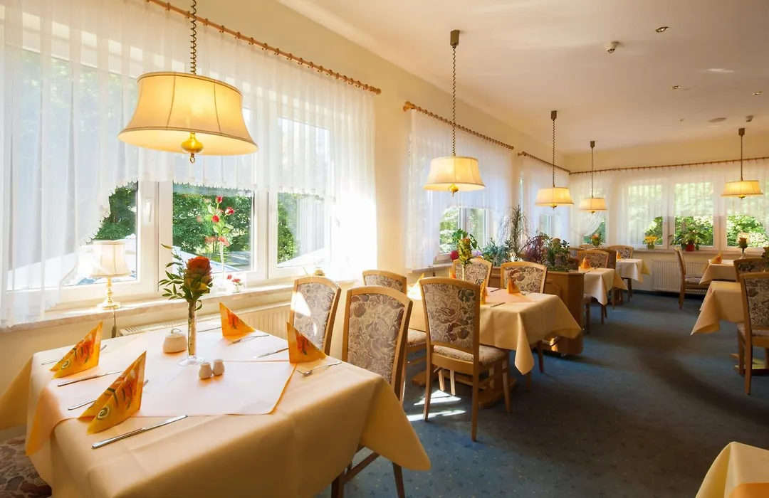 Hotel Garni am Schlosspark-1