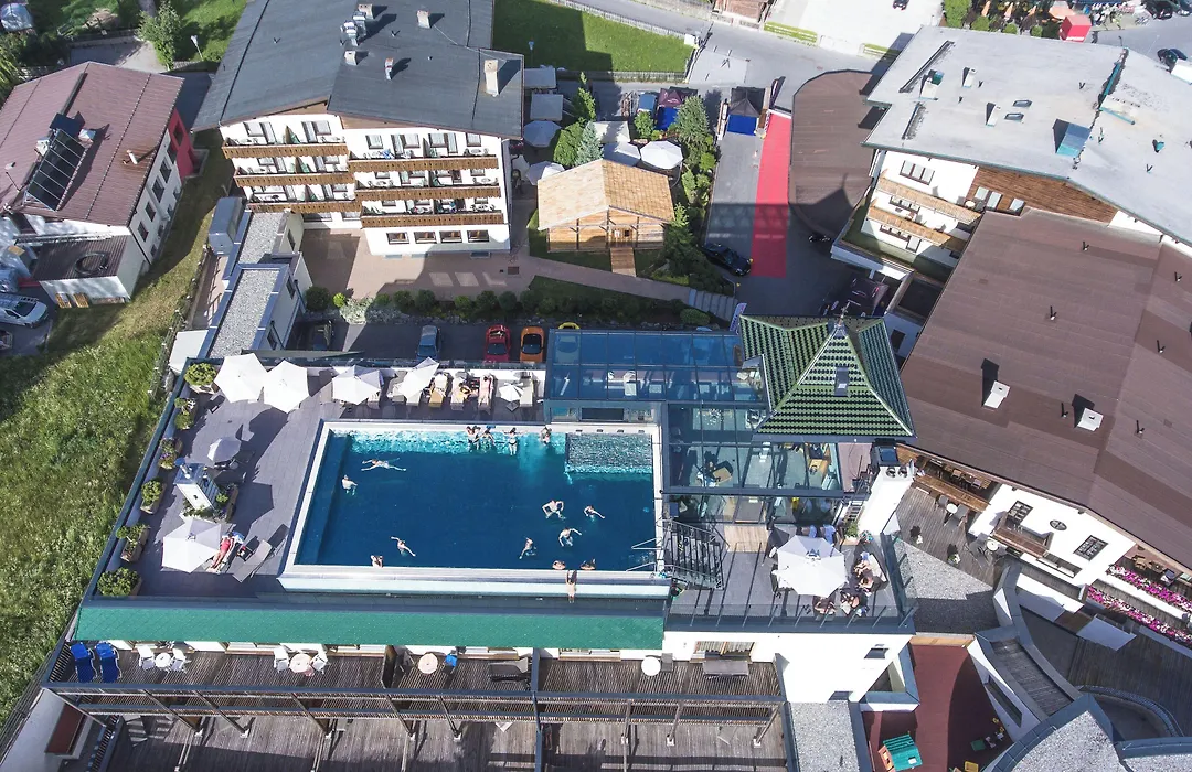 Wellnesshotel Mein Almhof Superior-1