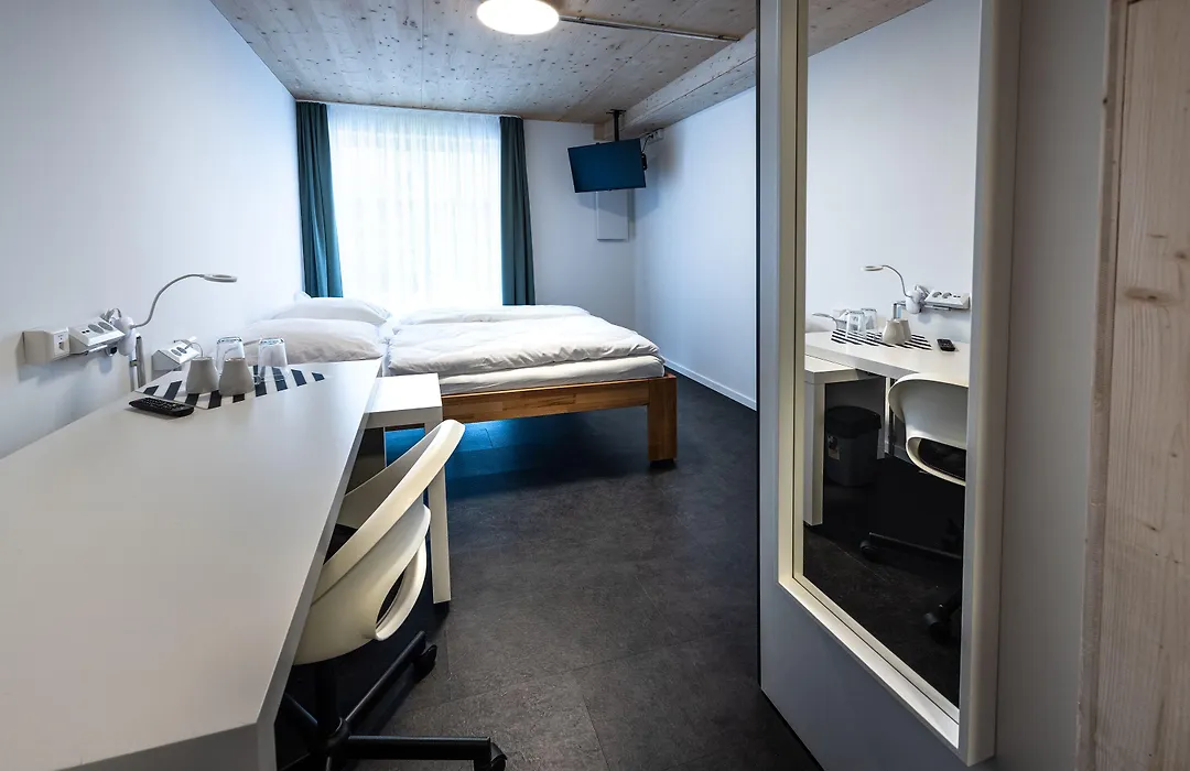 Boardinghouse-Landau-1