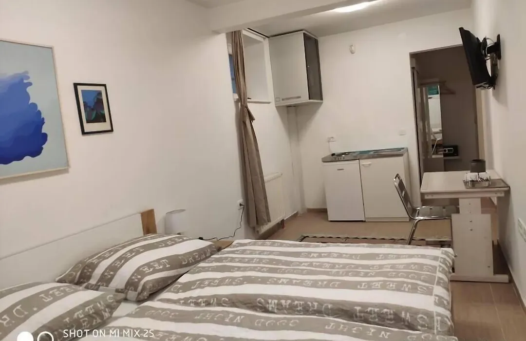 Hotel Vila Katrca-1