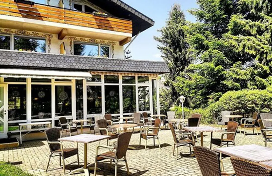Hotel Schwarzwälder Hof-1