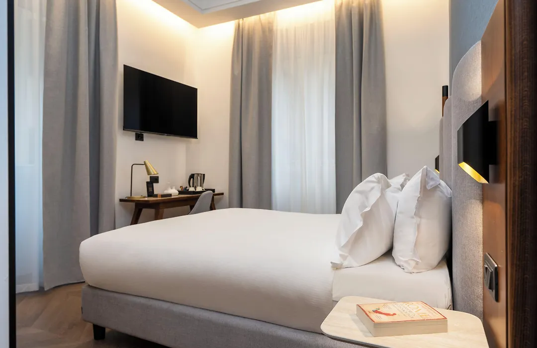 Boutique Hotel Piedra Rome City Centre-1