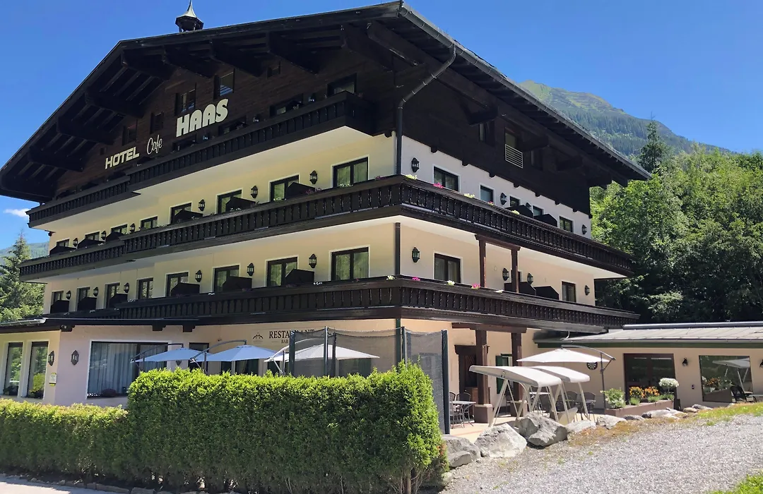 Hotel HAAS-1
