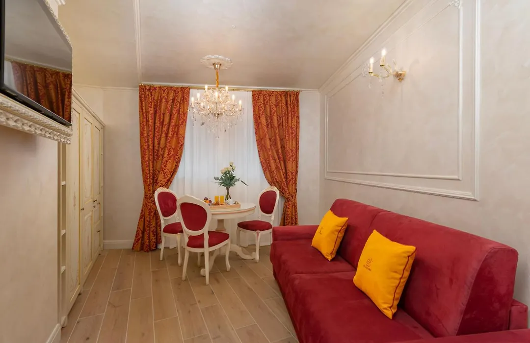 Relais Empire-1