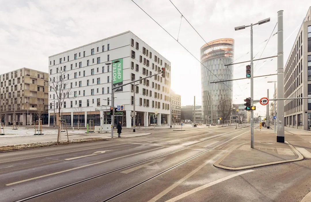 Harry'S Home Graz-Smart City Hotel & Apartments-1
