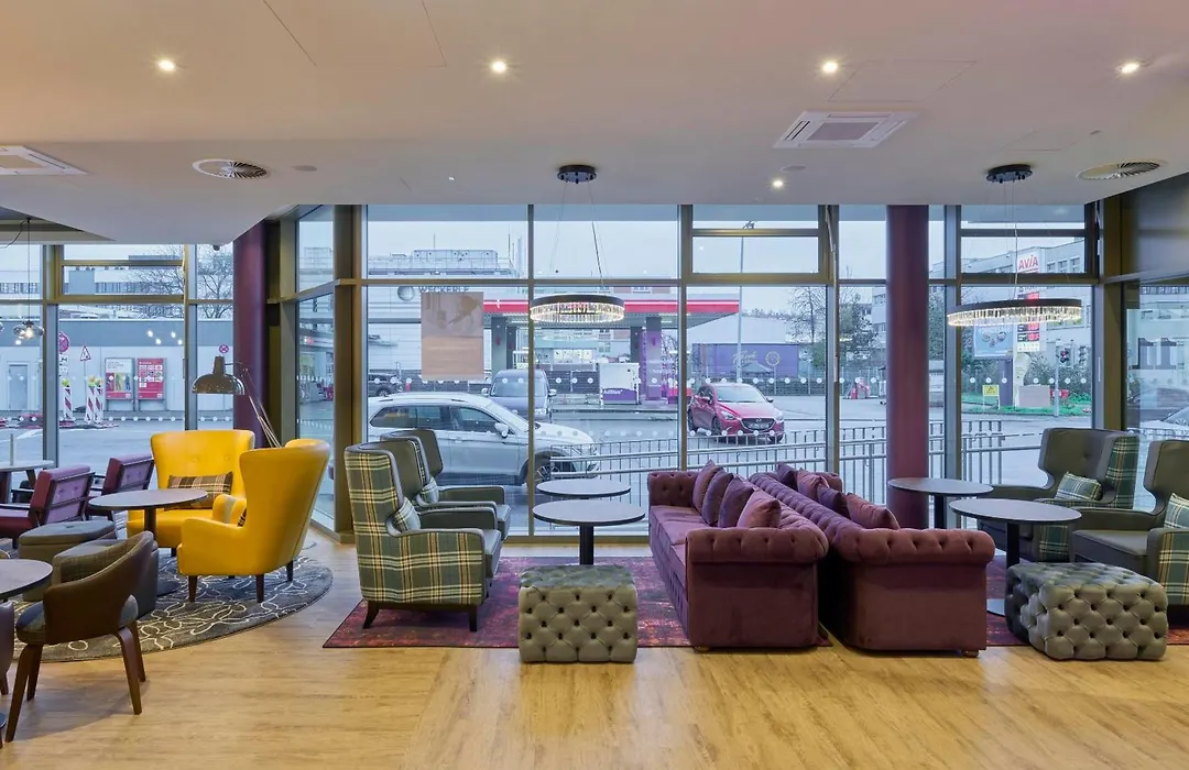 Premier Inn Stuttgart Zuffenhausen-1