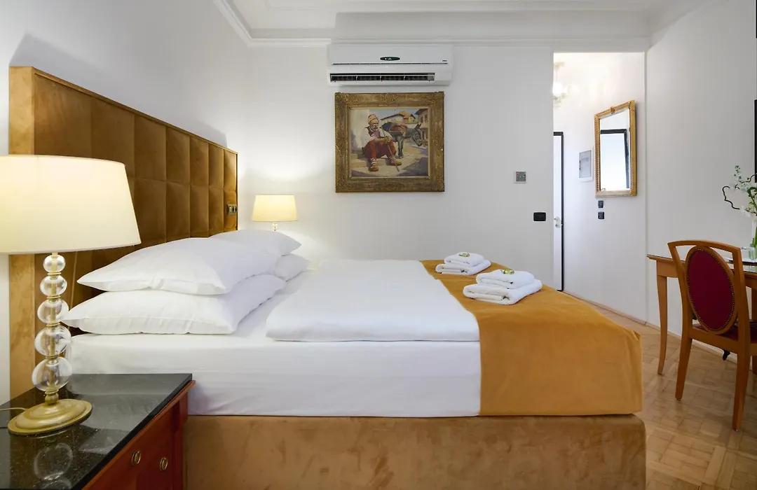 Hotel Bologna-1