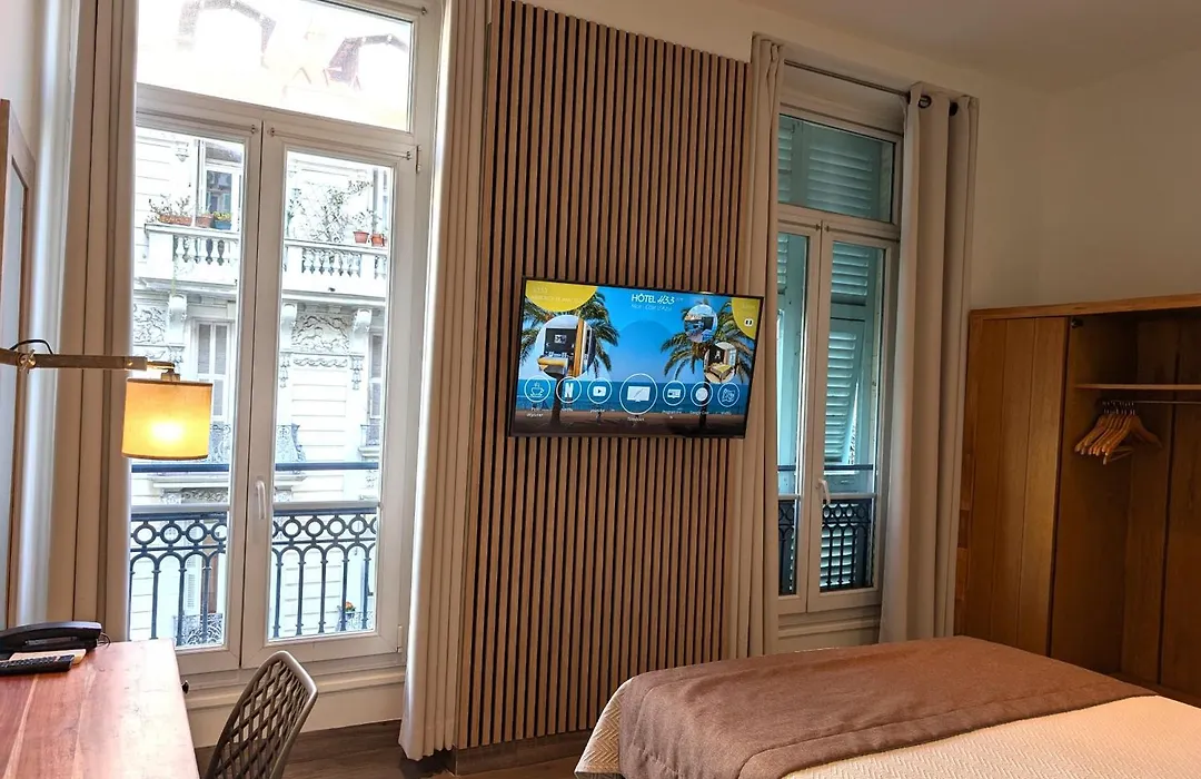 H33 Hotel-1