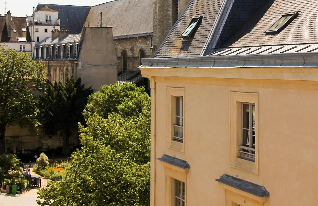Hotel Bel Ami-1