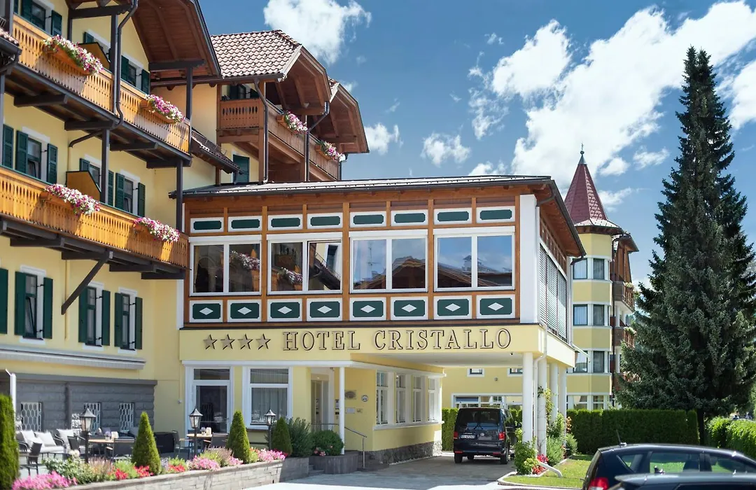 Hotel Cristallo-1