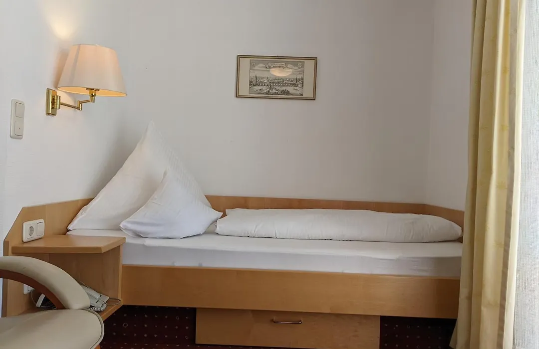 Hotel Germania-1