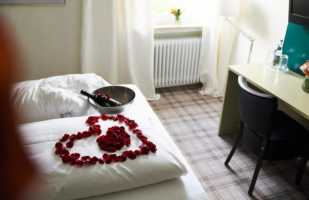Hotel Landgasthof Läuterhäusle-1