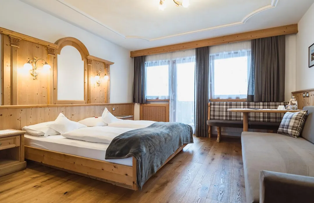 Garni Hotel Rosengarten B&B-1