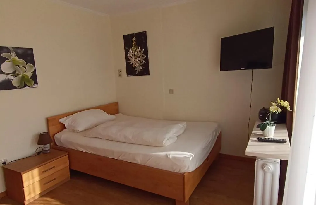 Chalet Swiss - App.Nelles-1