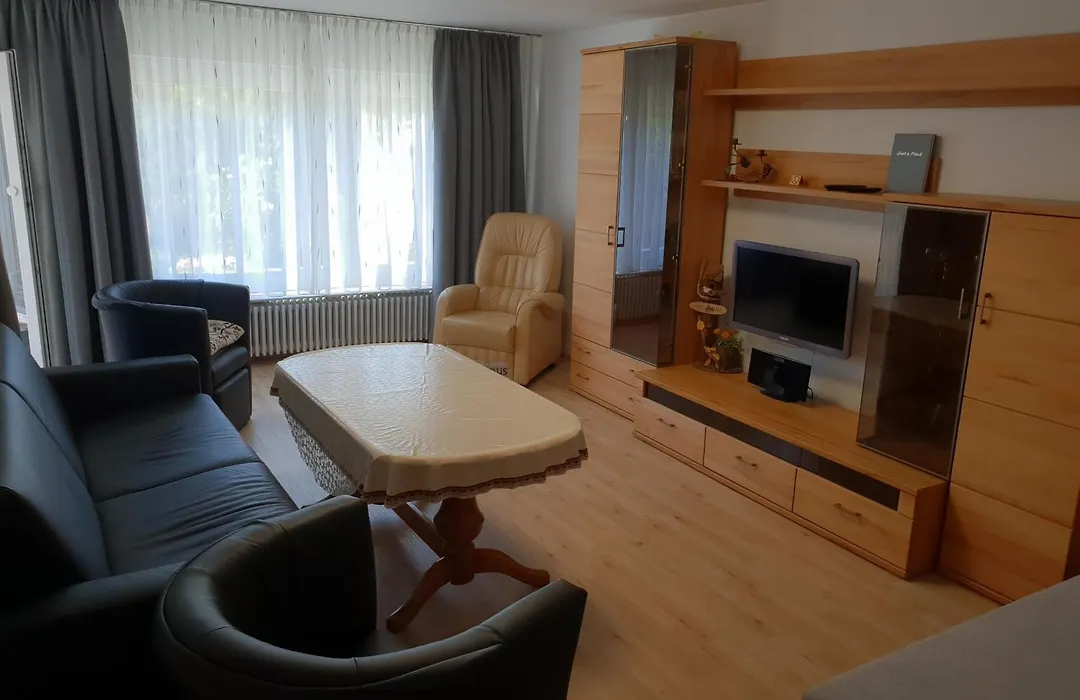 Ferienwohnung und Pension Antje Ekert-1