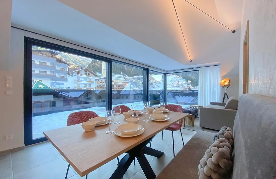 Appartement Chesa Monte-1