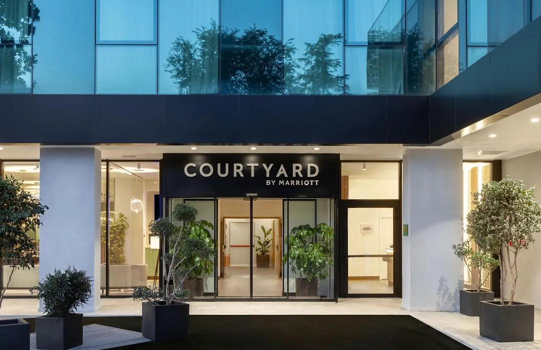 Courtyard By Marriott Milano Linate-1