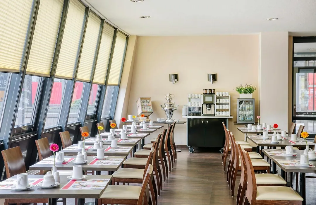 Hotel Freiburg City Center By Leonardo Hotels-1