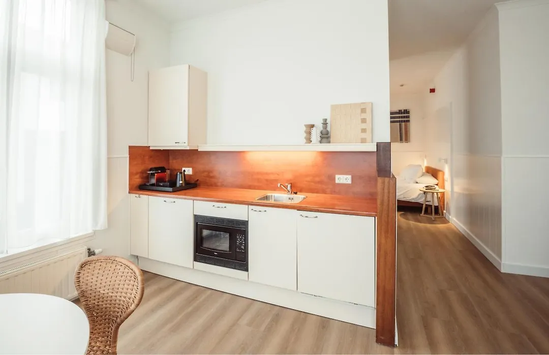Strandhotel Domburg - Next Door-1
