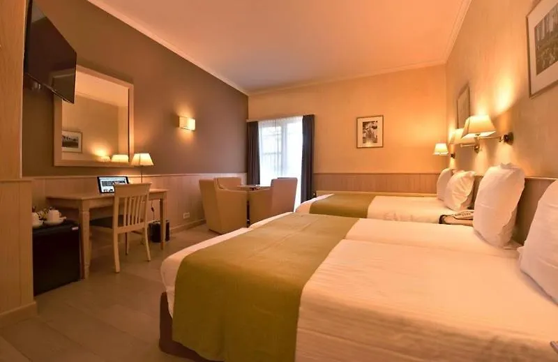 Flanders Hotel-1