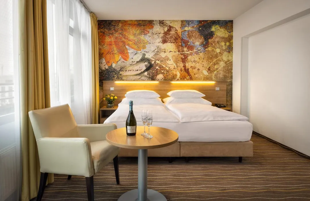 Akcent Hotel-1