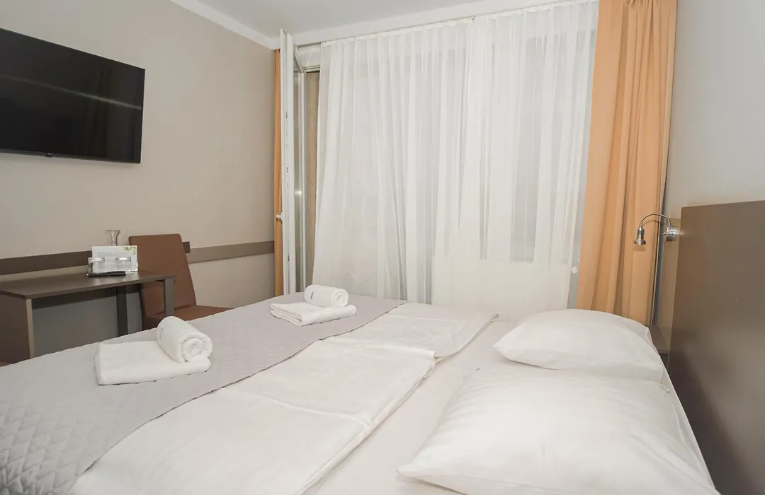 Hotel New Skanpol-1