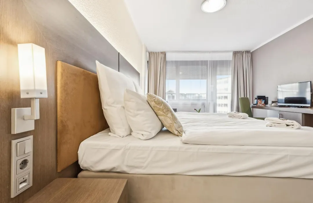 Cityhotel Amadeus - 3 Sterne Superior-1