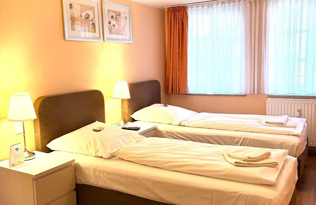 Barcelona Bed & Breakfast-1