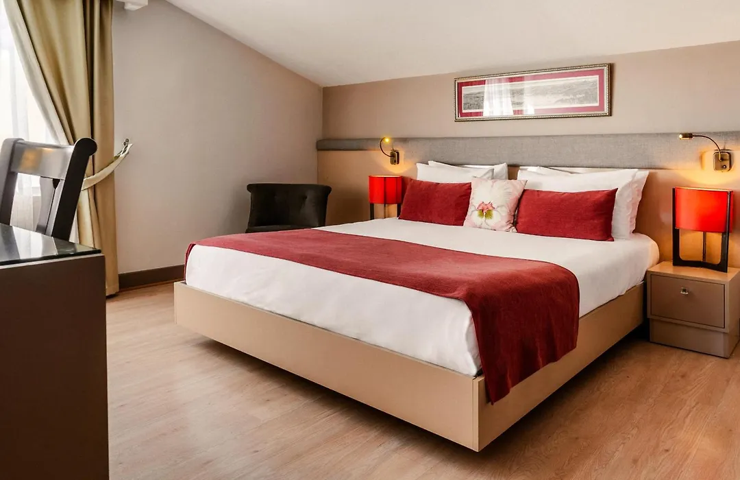 Cheya Besiktas Istanbul Bosphorus City Center Hotel & Suites-1