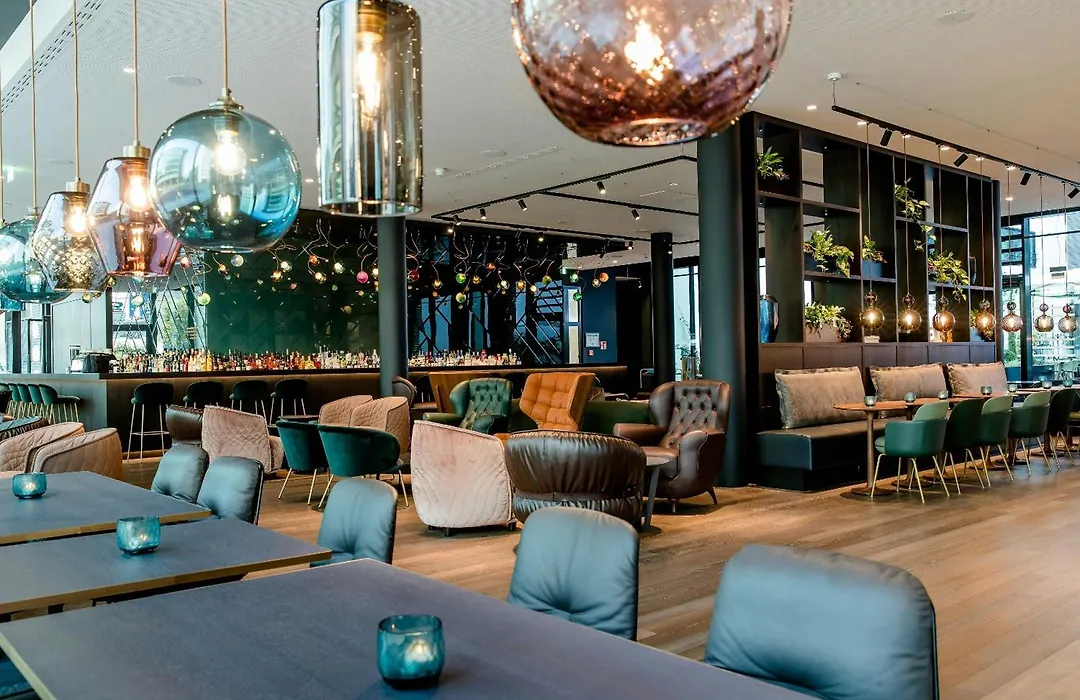 Motel One Stuttgart-Hauptbahnhof-1