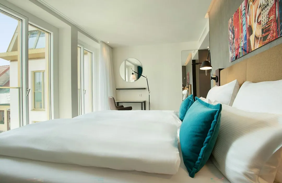 Motel One Graz-1
