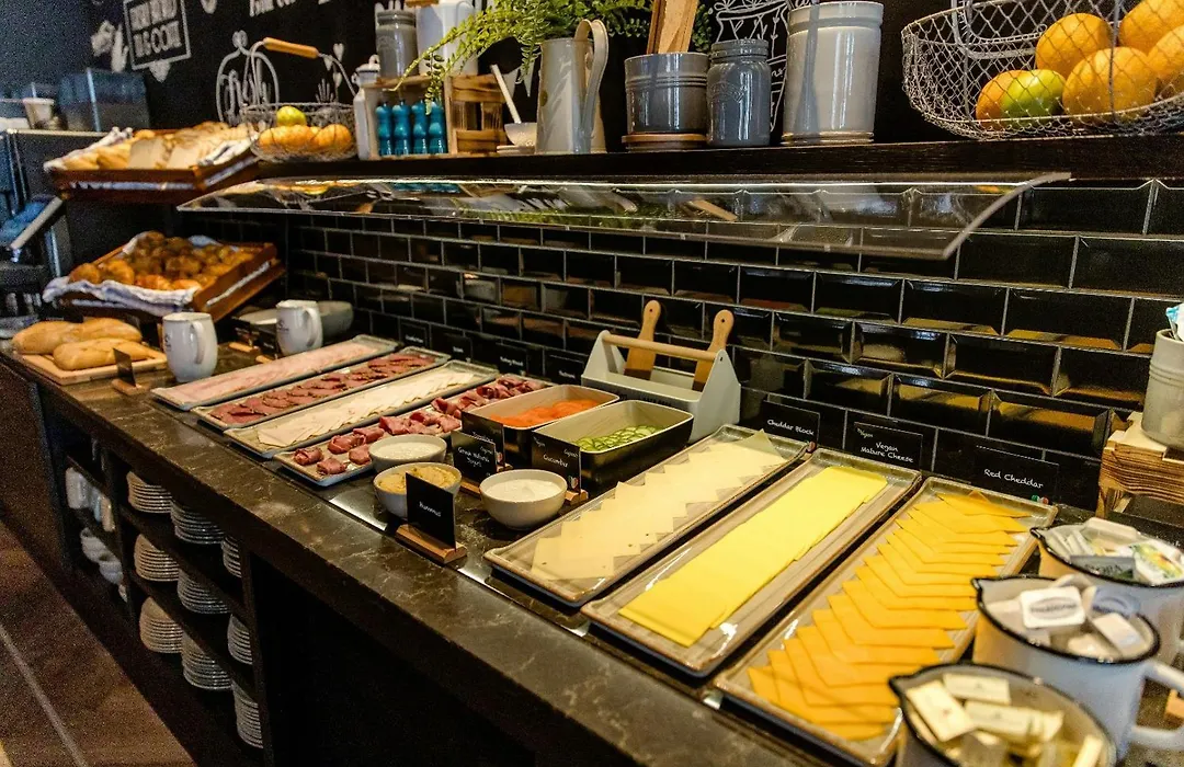 Motel One Dublin-1