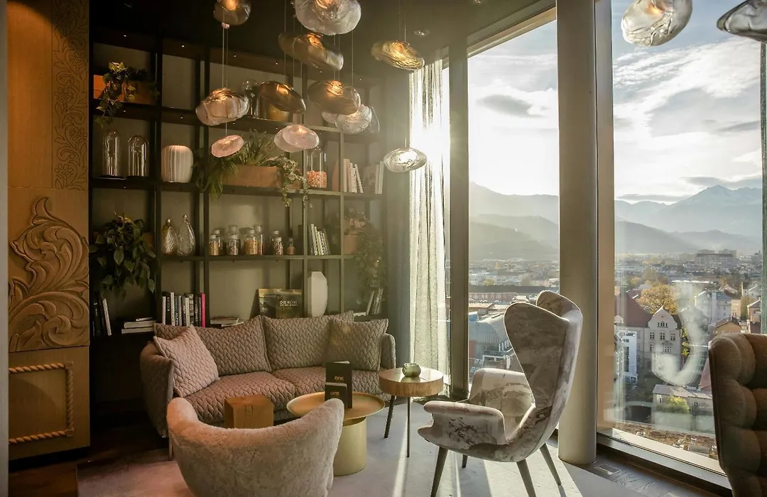 Motel One Innsbruck-1