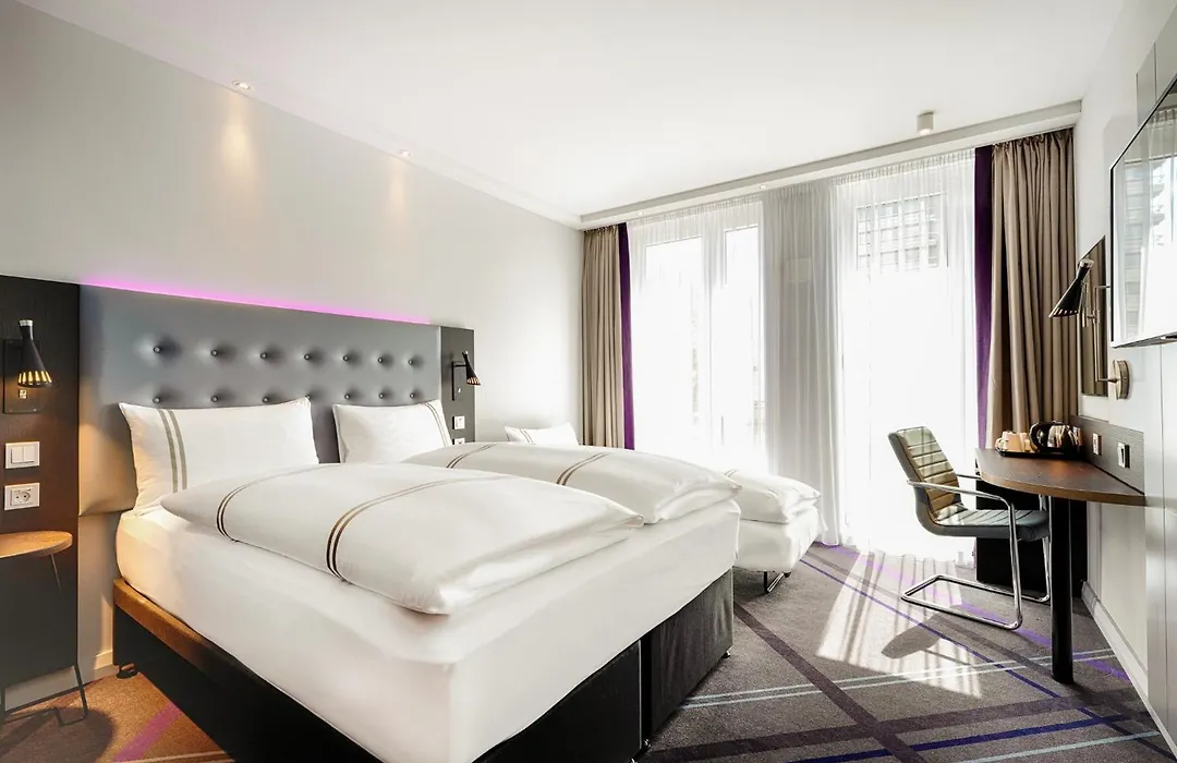 Premier Inn Duisburg City Altstadt-1