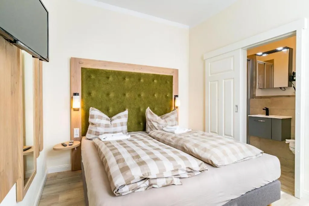 Haus Emma Doppelzimmer Sanddüne-1