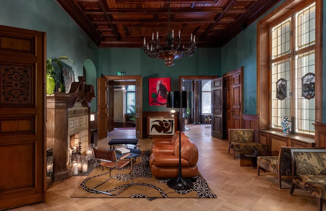 The Benjamin House-1