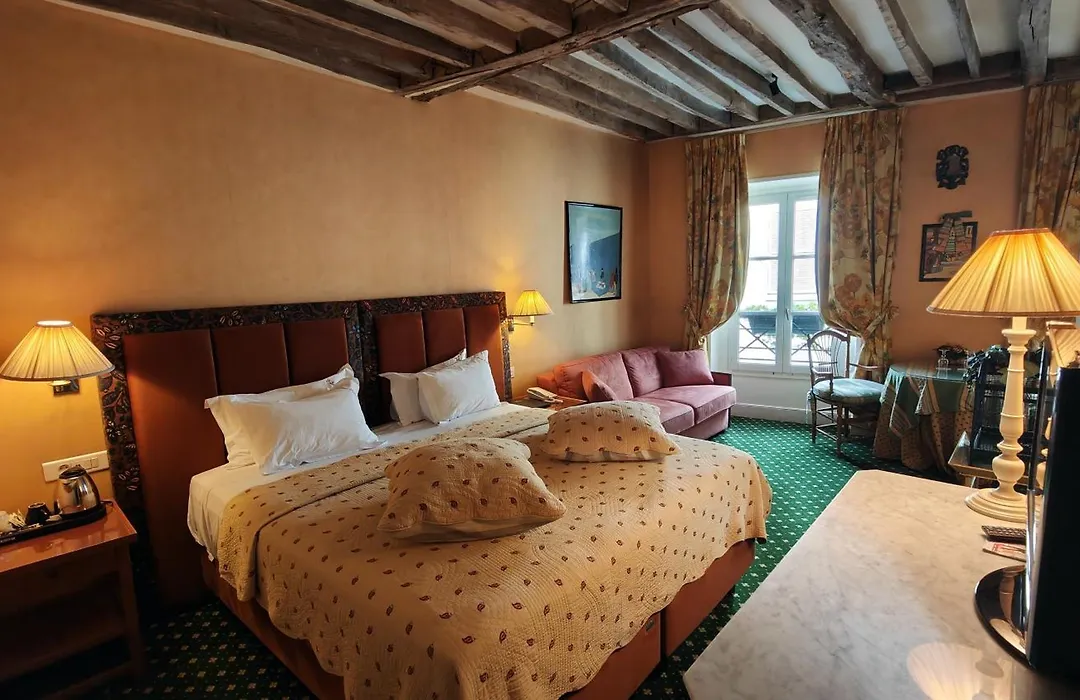 Le Relais Medicis-1