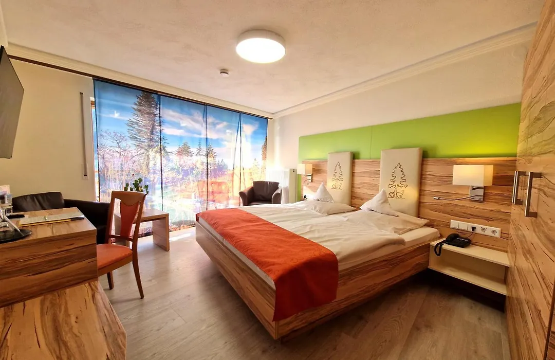 Wellnesshotel Tanne-1