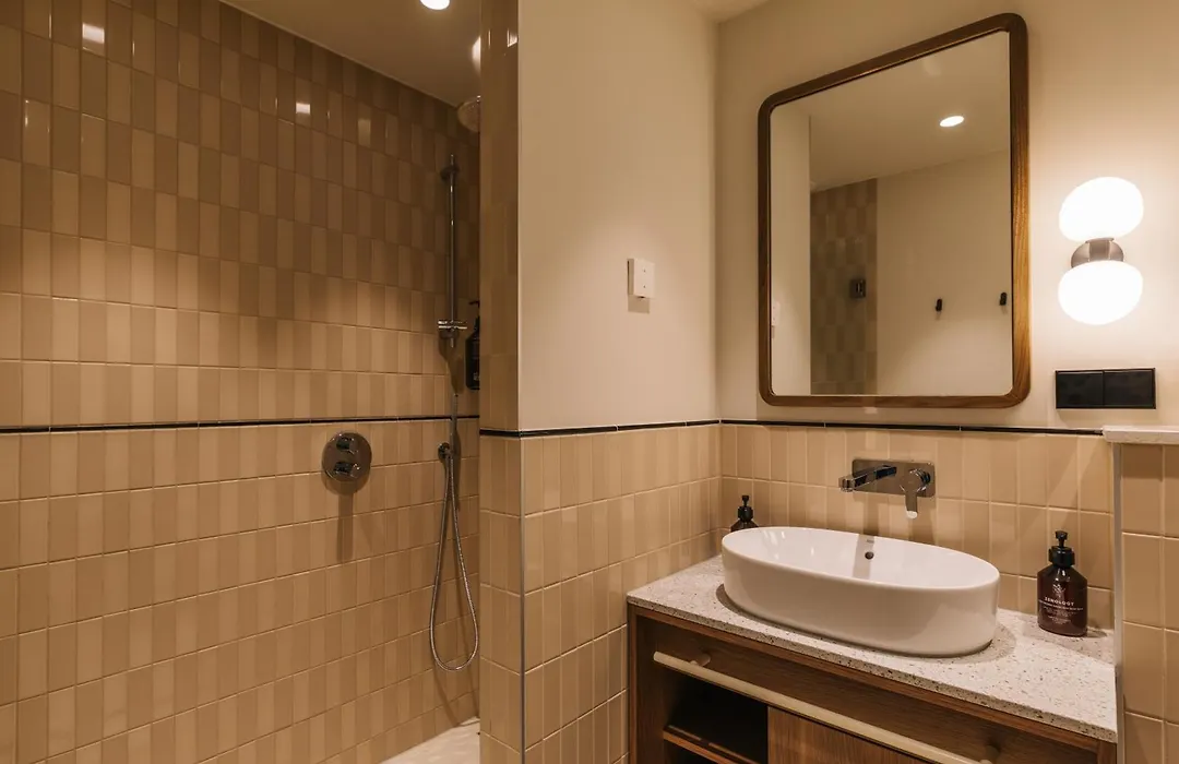 The Social Hub Amsterdam City Extended Stay-1