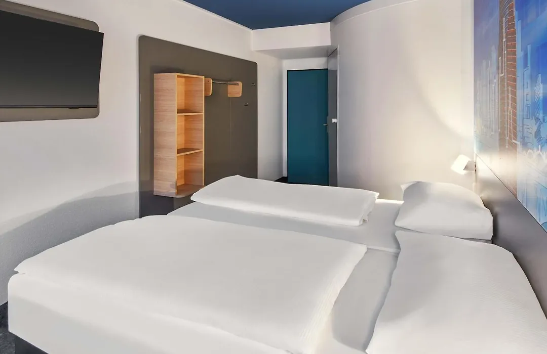 B&B Hotel Frankfurt-Messe-1
