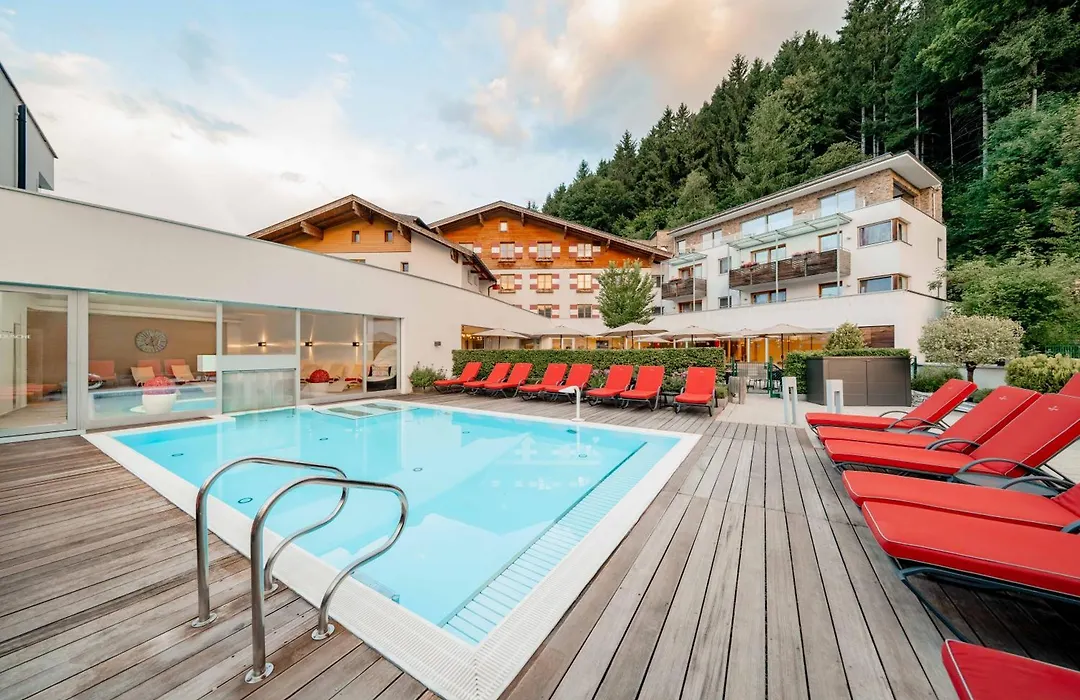 Familotel Amiamo-1