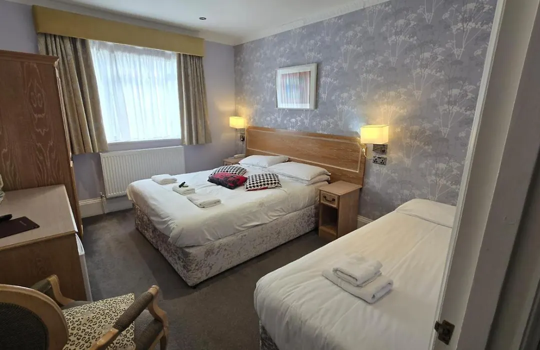 Kingswaypark Hotel At Park Avenue-1
