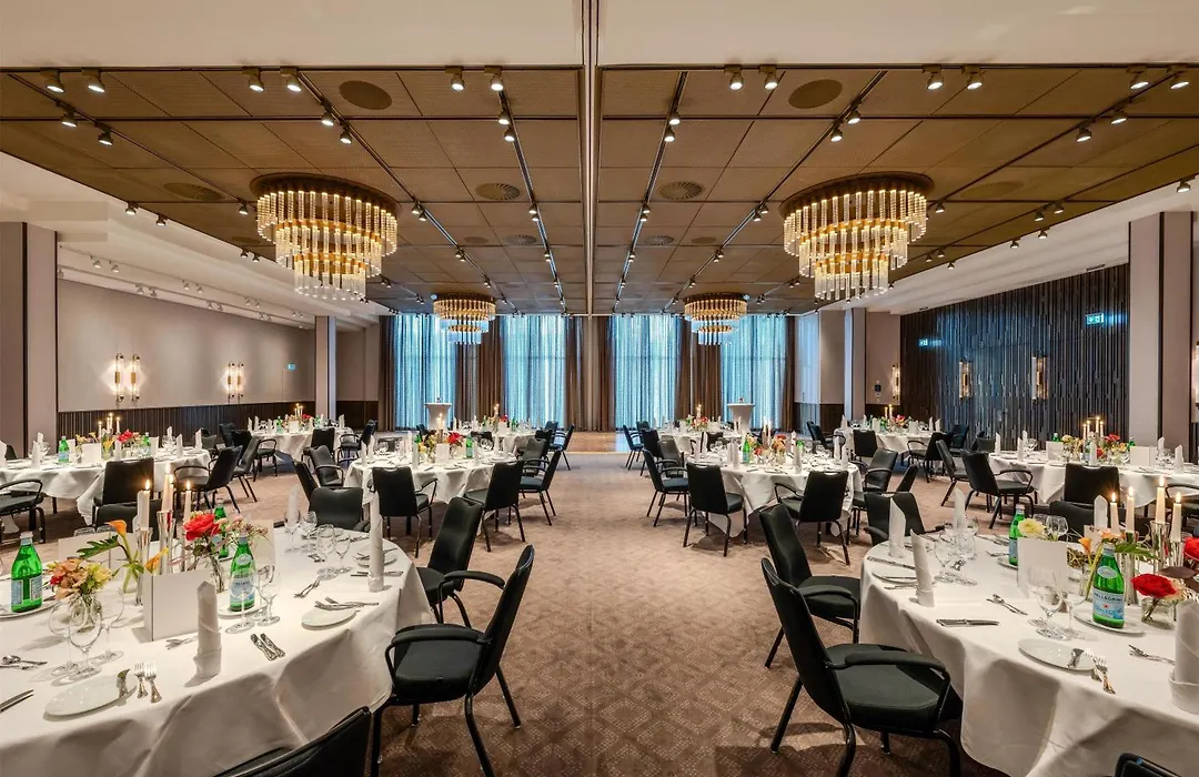 Radisson Blu Senator Hotel, Lübeck-1