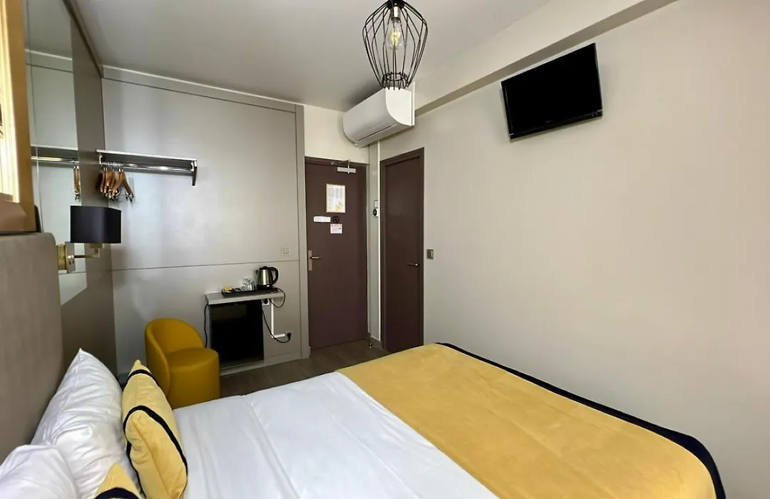 Pratic Hotel-1