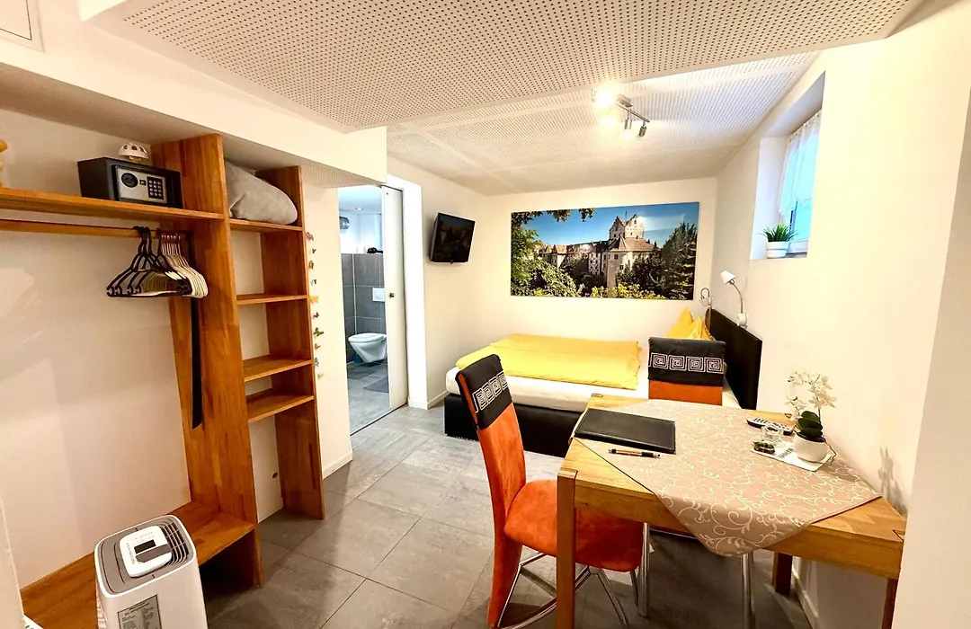 Gästehaus Sommertal, eigener Parkplatz, 800m zum Bodensee, 300m zur Altstadt-1