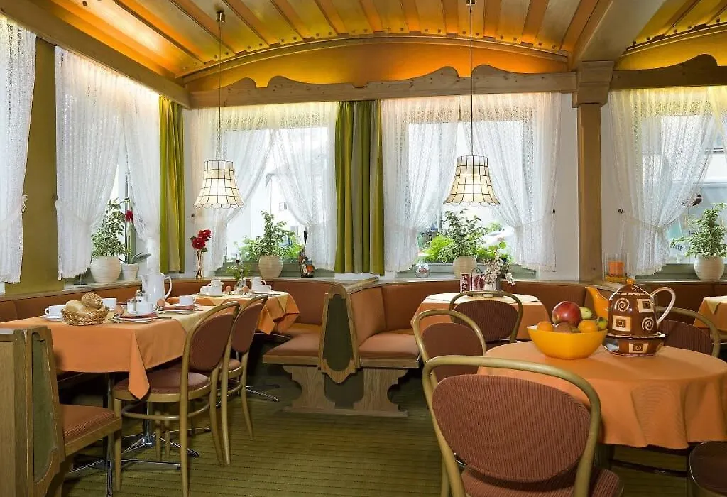 Hotel Braeukeller-1