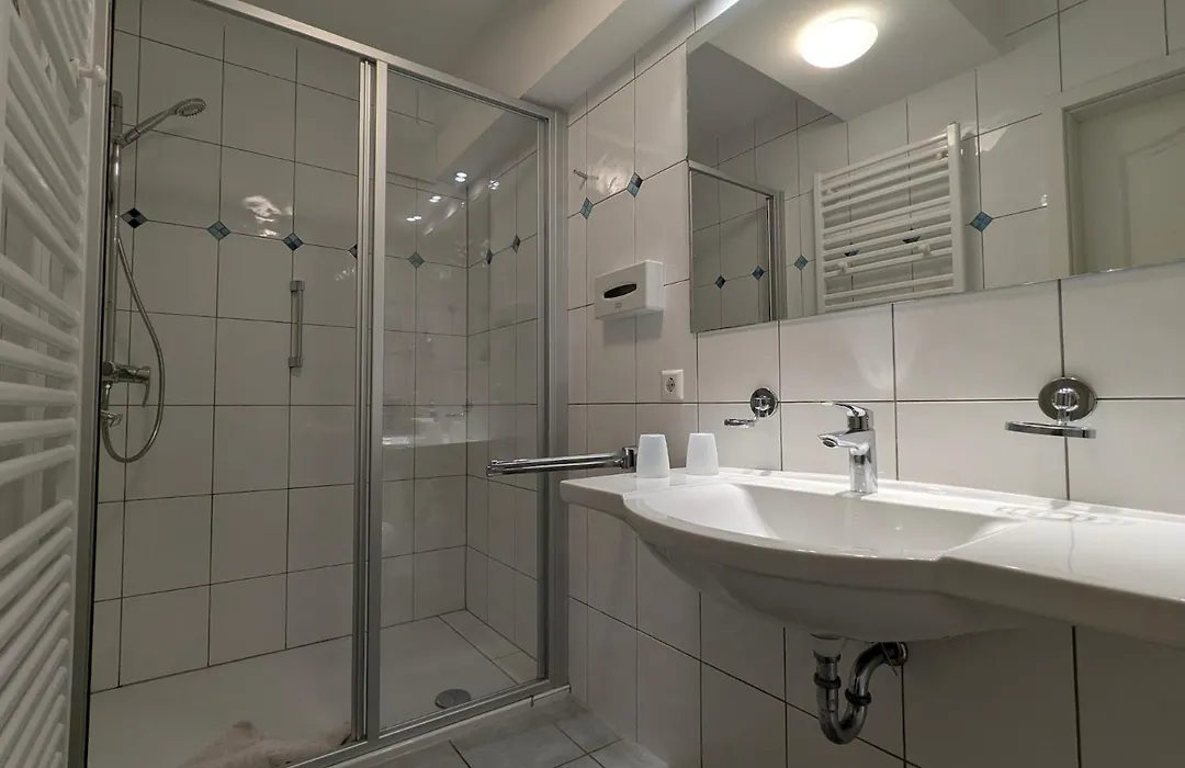 Suite Hotel Villa Erika-1