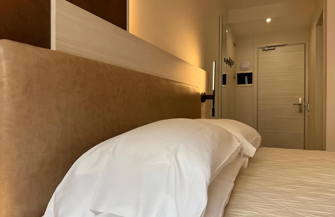 Hotel Roma-1