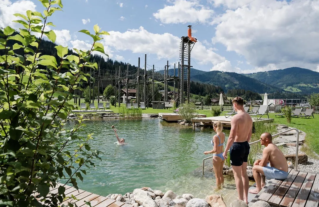 Almlust - Hotel, Apartments, Chalets-1